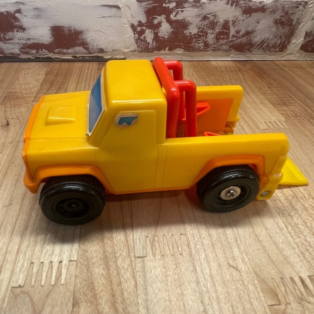 Vintage Tomy Yellow Orange Plastic Pickup Truck Toy Macao Tailgate 5 Inch